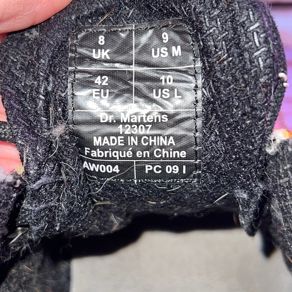 Dr. Martens men’s size 9 - Picture 6 of 8